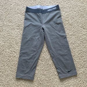 Nike capri dri-fit grey leggings